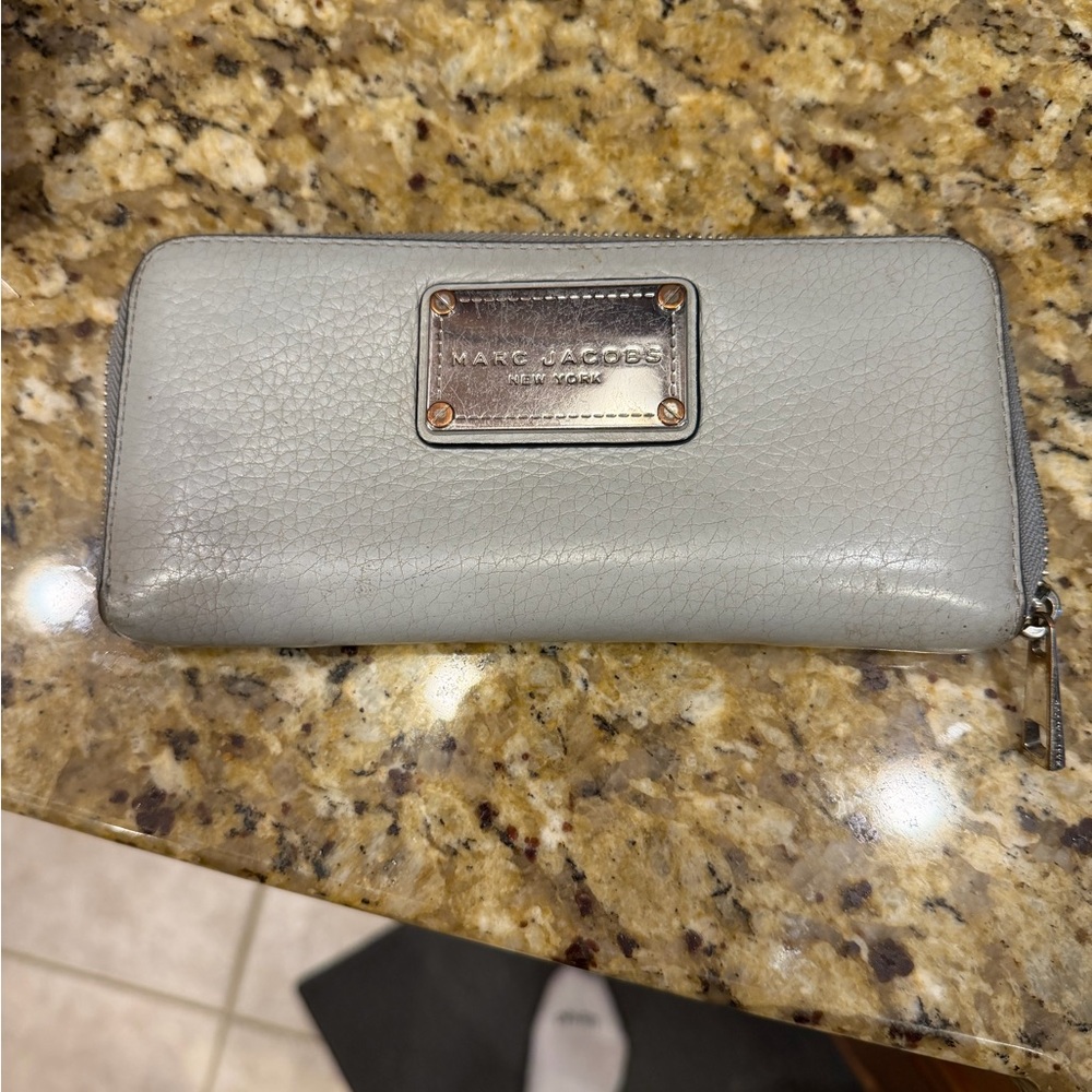 Marc Jacobs Silver Women's Wallet